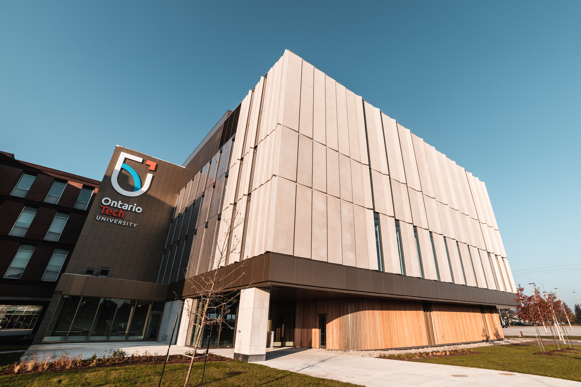 sha_exterior-6-1920x1281-8a9bda8.jpg